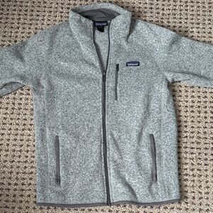 Patagonia BUNDLE: Heather Gray Fleece Jacket and Flannel